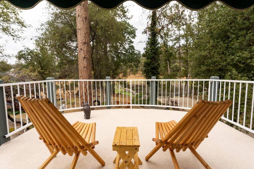 New Yosemite Family Retreat With Pond & Game Room! 코어스골드 외부 사진